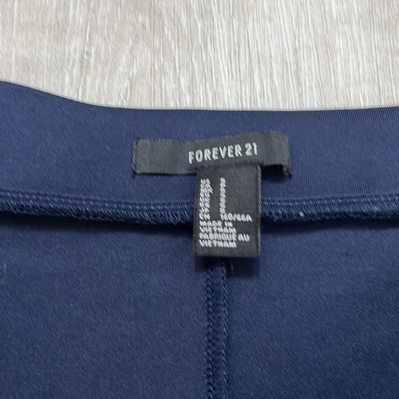 Forever 21 Flare Skirt Navy - Picture 2 of 7